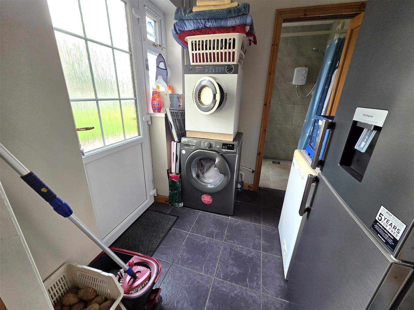 Heol Llanelli, Pontyates, Llanelli, SA15 5UH